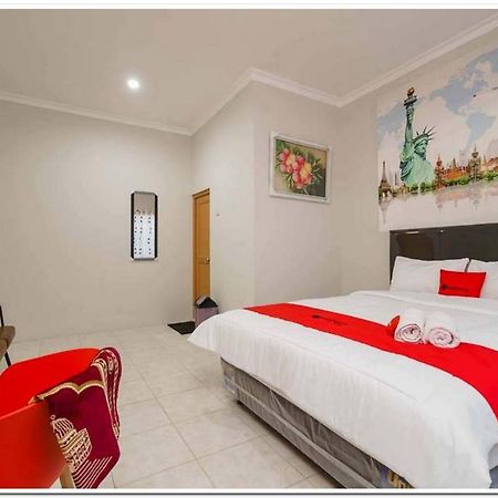 Reddoorz Near Jiexpo Kemayoran 2 Jakarta Exterior foto