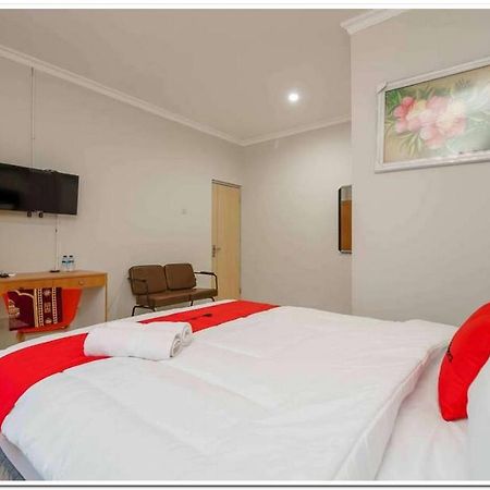 Reddoorz Near Jiexpo Kemayoran 2 Jakarta Exterior foto