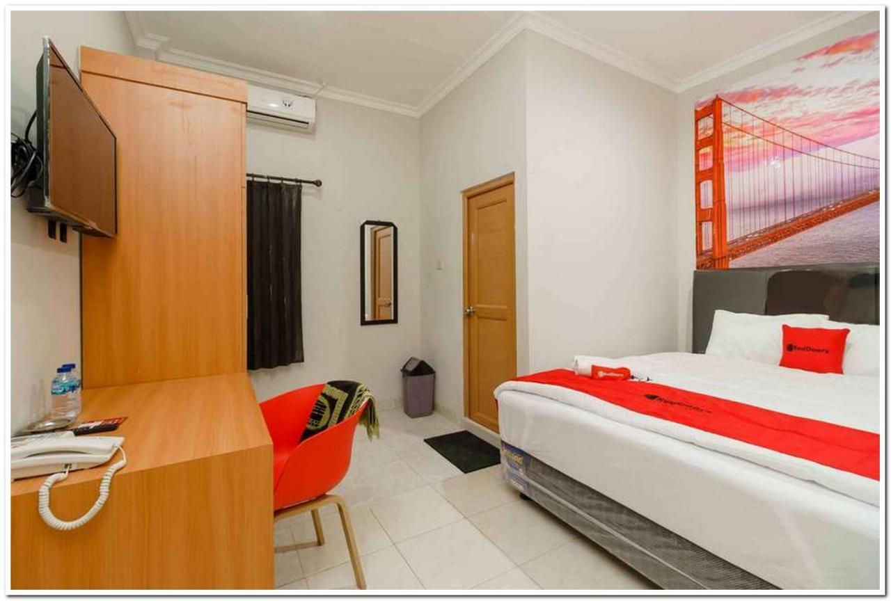 Reddoorz Near Jiexpo Kemayoran 2 Jakarta Exterior foto